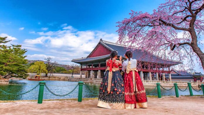 Gyeongbokgung-Palace-in-Seoul-South-Korea