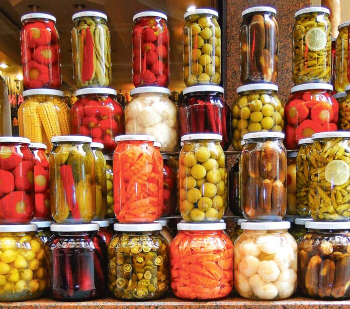 Pickled-Preserves-conserve-marinade