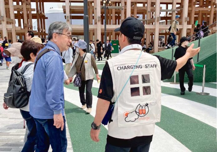 charging-staff-solar-panel-cloth-expo-2025-osaka-japan