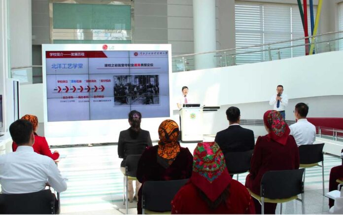 cooperation-in-education-oil-china