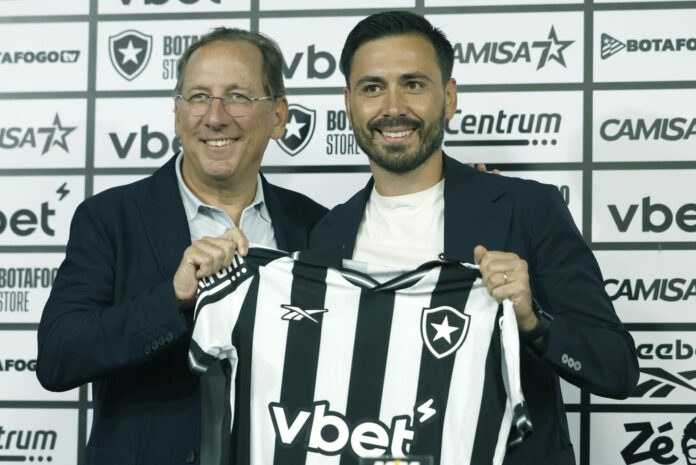 Presentación de Davide Ancelotti como nuevo técnico del Botafogo