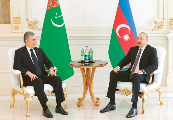 gurbanguly-berdimuhamedov-and-ilham-aliyev-baku-17-07-002-profile