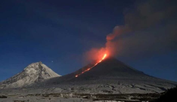 kamchatskoy-volcano-russia