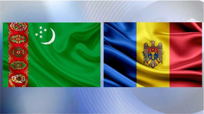turkmenistan-moldova-flag-baydak