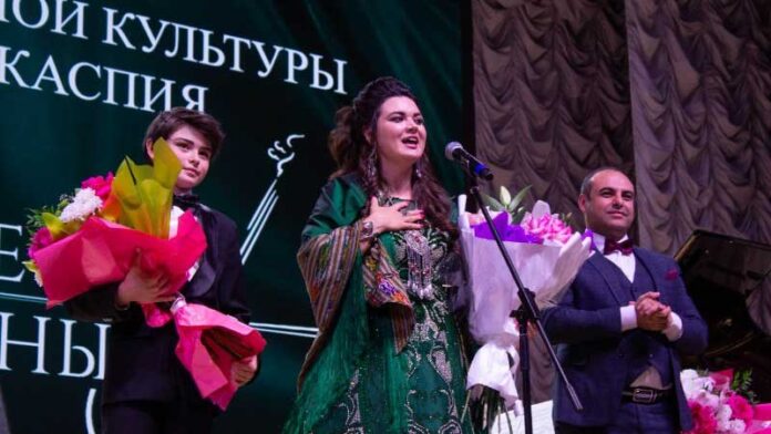 guseynow-astrahan-konsert-turkmen-концерт-(3)