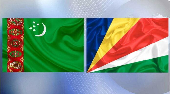 turkmenistan-Seychelles-flag-baydak
