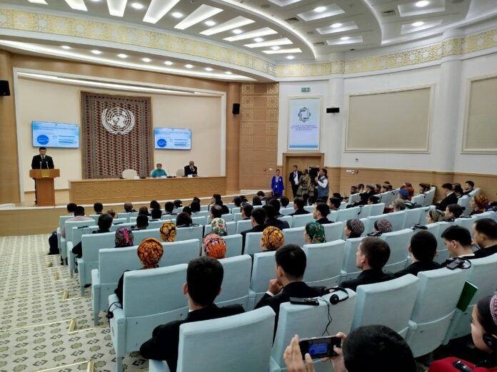 youth forum azat bilim yashlar