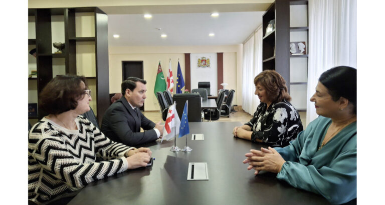 Türkmenistanyň Gruziýadaky Ilçisi we Suhumi döwlet uniwersitetiniň rektory hyzmatdaşlygyň geljekki mümkinçiliklerini ara alyp maslahatlaşdylar