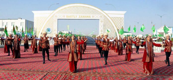 kaka-etraby-bagtly-zamana-obasy-170925-47