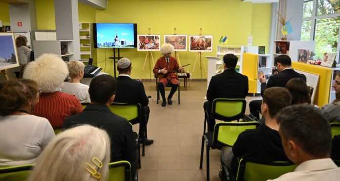 kiyev-kiev-magtymguly-kitaphana