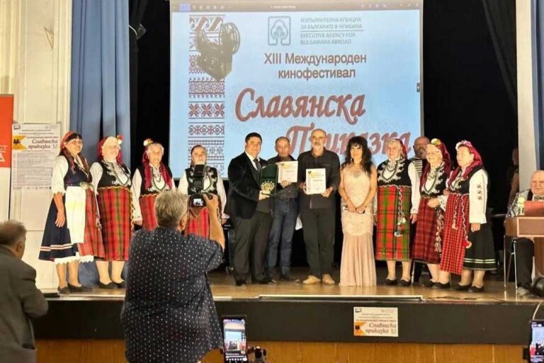 Туркмено-узбекский фильм «Махтумкули Фраги» получил главный приз кинофестиваля в Болгарии