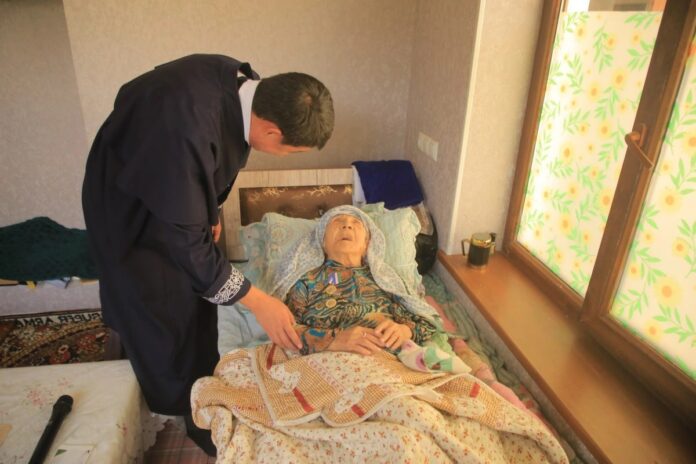 oldest person of uzbekistan