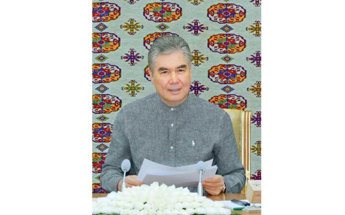gurbanguly-berdimuhamedow-halk-maslahaty-02-10-002-profile