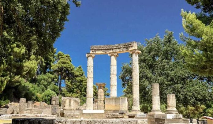 historical-artifact-returned-to-greece