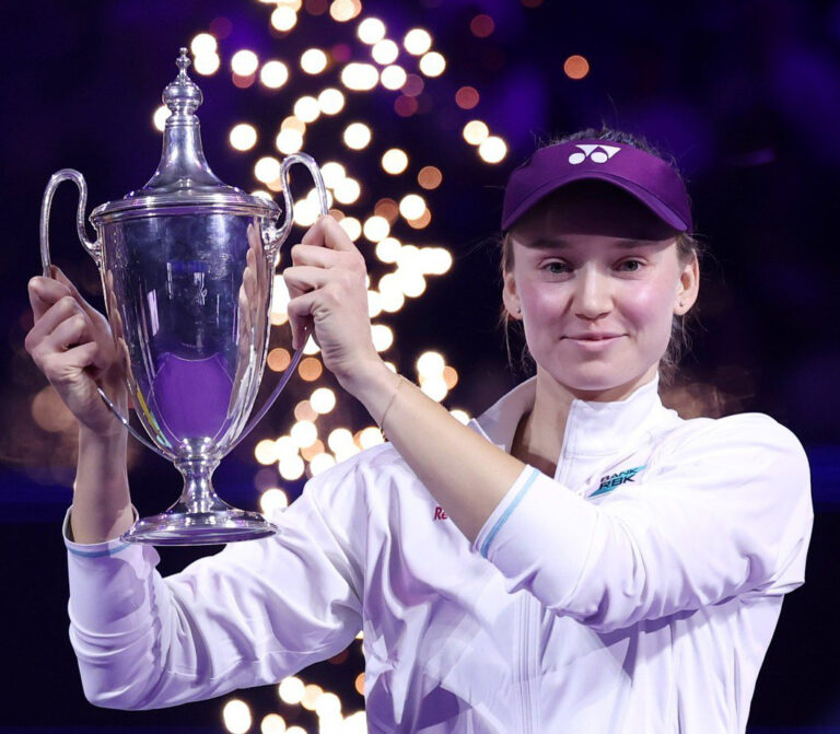 Rybakina möwsümi jemledi