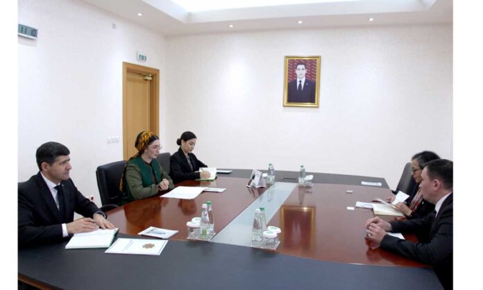gyzyl-haj-gyzyl-yarymay-milli-jemgyyeti-mfa