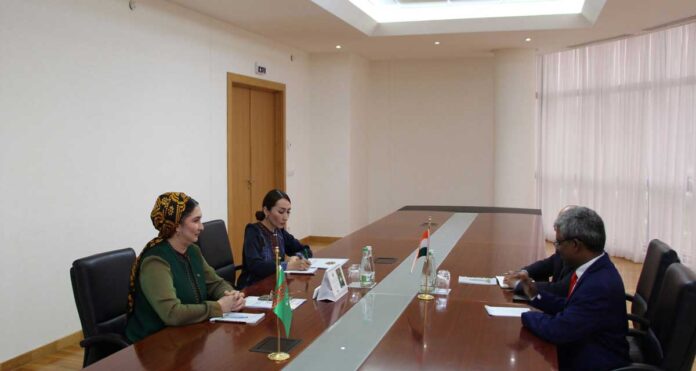 indian-embassy-mfa-meetting