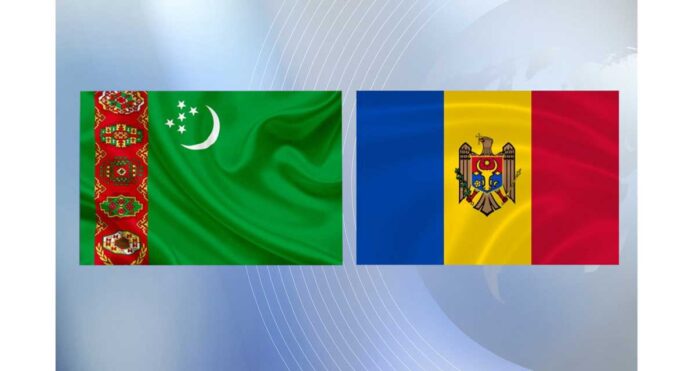 turkmenistan-moldova-flag-baydak