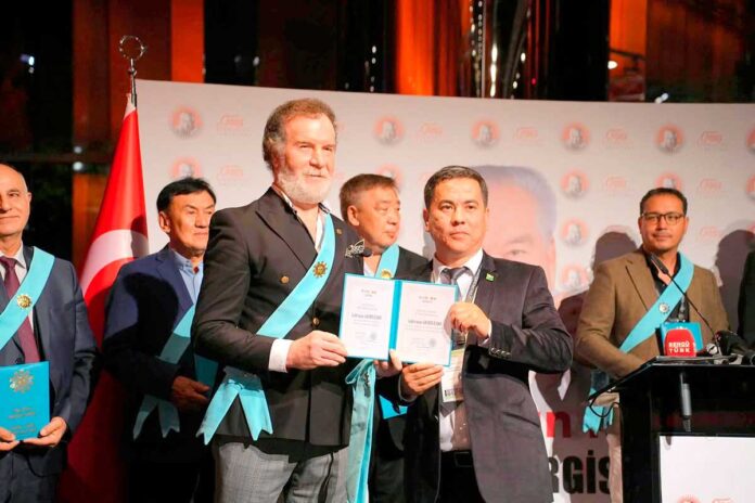 turksoy-zorlu center suratkesh тюрксой-(1)
