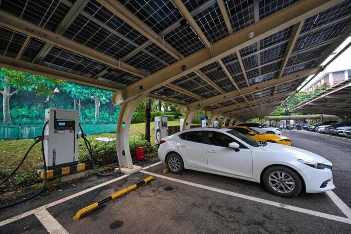 China's-EV-charging-infrastructure-reports-robust-growth
