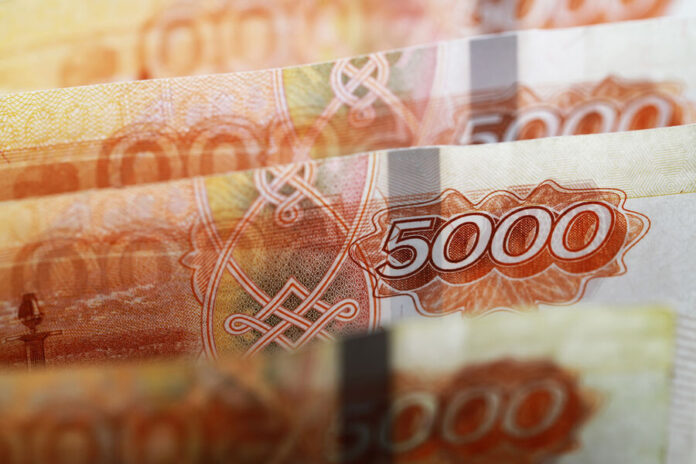 russian-ruble-rubl-roublr