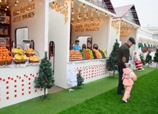 В Туркменистане открылись новогодние ярмарки