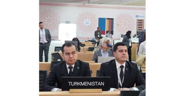 unesco-meetting-turkmen-delegation
