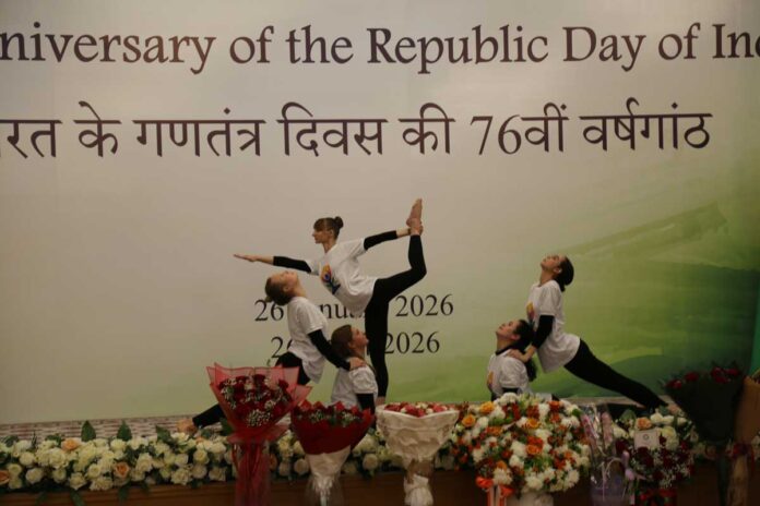 indian-republic-day-yoga-5X2A3182