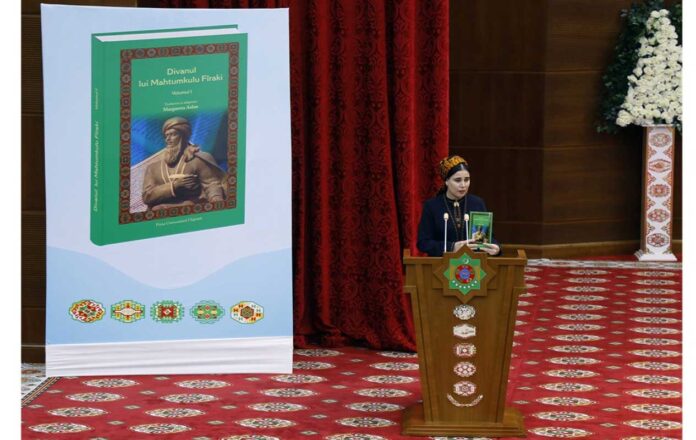 magtymguly-pyragy-rumyn-dilinde-rektor-Gulshat-Yusupowa