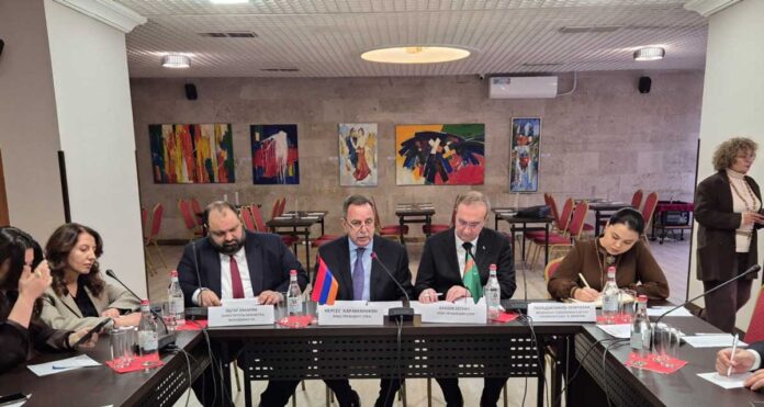 turkmen-ermeni-ishewurlik-forumy-busines-forum-armenian