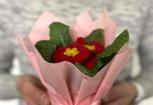 8 Марта без бюджета: 5 лайфхаков, как круто поздравить близких, если ты школьник