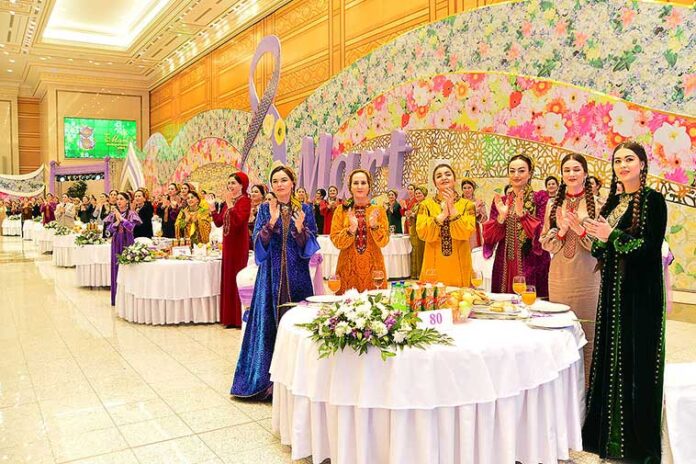 zenanlar-bayram-праздник