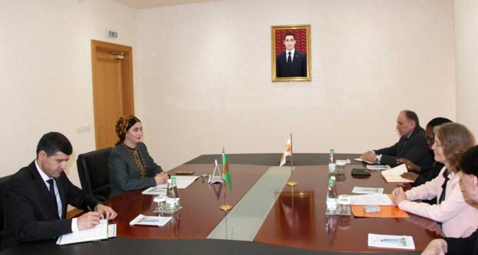 dim-mfa-yunpfa