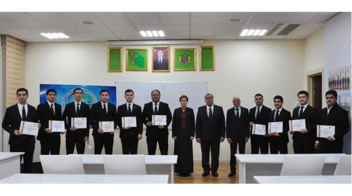 diplomatik-protokol-okuw