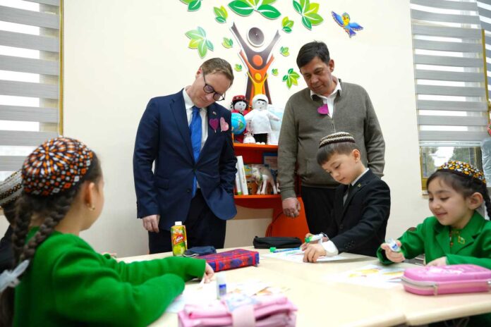 unicef-school-number-74-yunisef-mekdep-DSC02515
