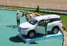 Türkmenistanyň Prezidenti Türkmen bedewiniň milli baýramy mynasybetli dabaralara gatnaşdy