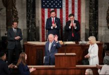 ABŞ-da belent mertebeli myhman garşylandy