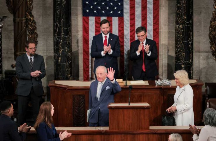 ABŞ-da belent mertebeli myhman garşylandy