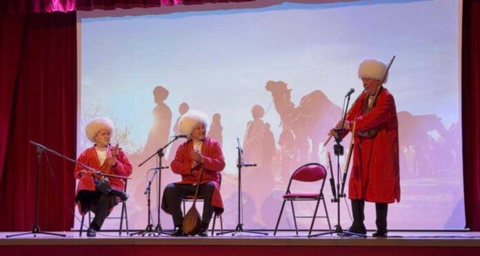 gretz-armanville-france-turkmen-cultural-days