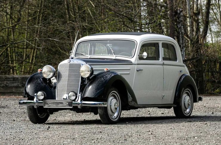 Monronyň “Mercedes”-i auksionda