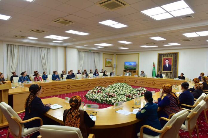 mejlis zenanlar maslahat