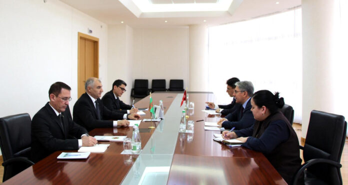 turkish-ambassador-to-turkmenistan-ahmet-demirok-mfa-turkmenistan