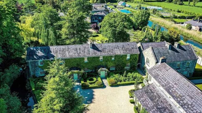 village-in-ireland-for-sale