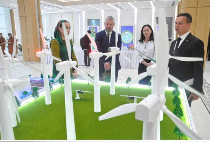 Training-session-was-held-at-the-higher-education-institution-of-Turkmenistan