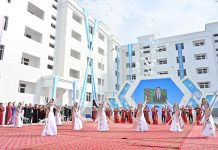 Aşgabat şäheriniň güni mynasybetli täze ýaşaýyş jaýlary açyldy