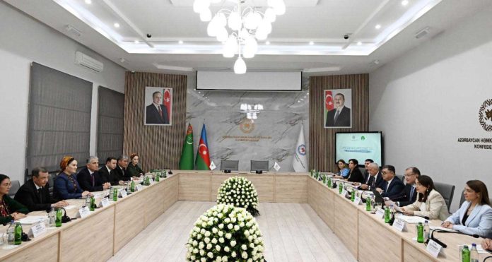 azerbayjan-kardeshler-arkalashyklary