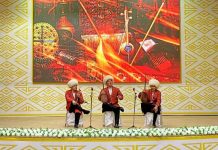 В Лебапе чествовали хранителей музыкальных традиций «Ärsary ýoly»