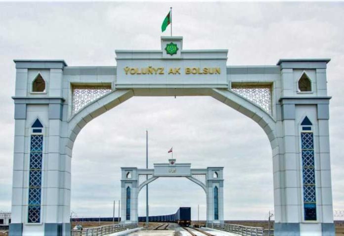 turkmen-eyran-iran-train-way-gumruk-транзит-(1)