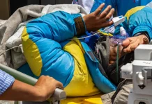 Nepali Mount Everest guide found alive after being missing for six days
