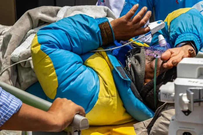Nepali Mount Everest guide found alive after being missing for six days